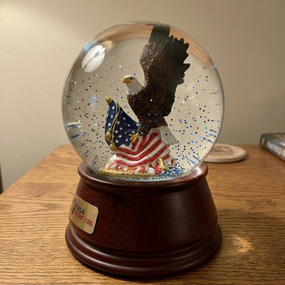 American Eagle Musical Water Globe